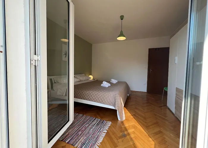 Ancica 스플리트